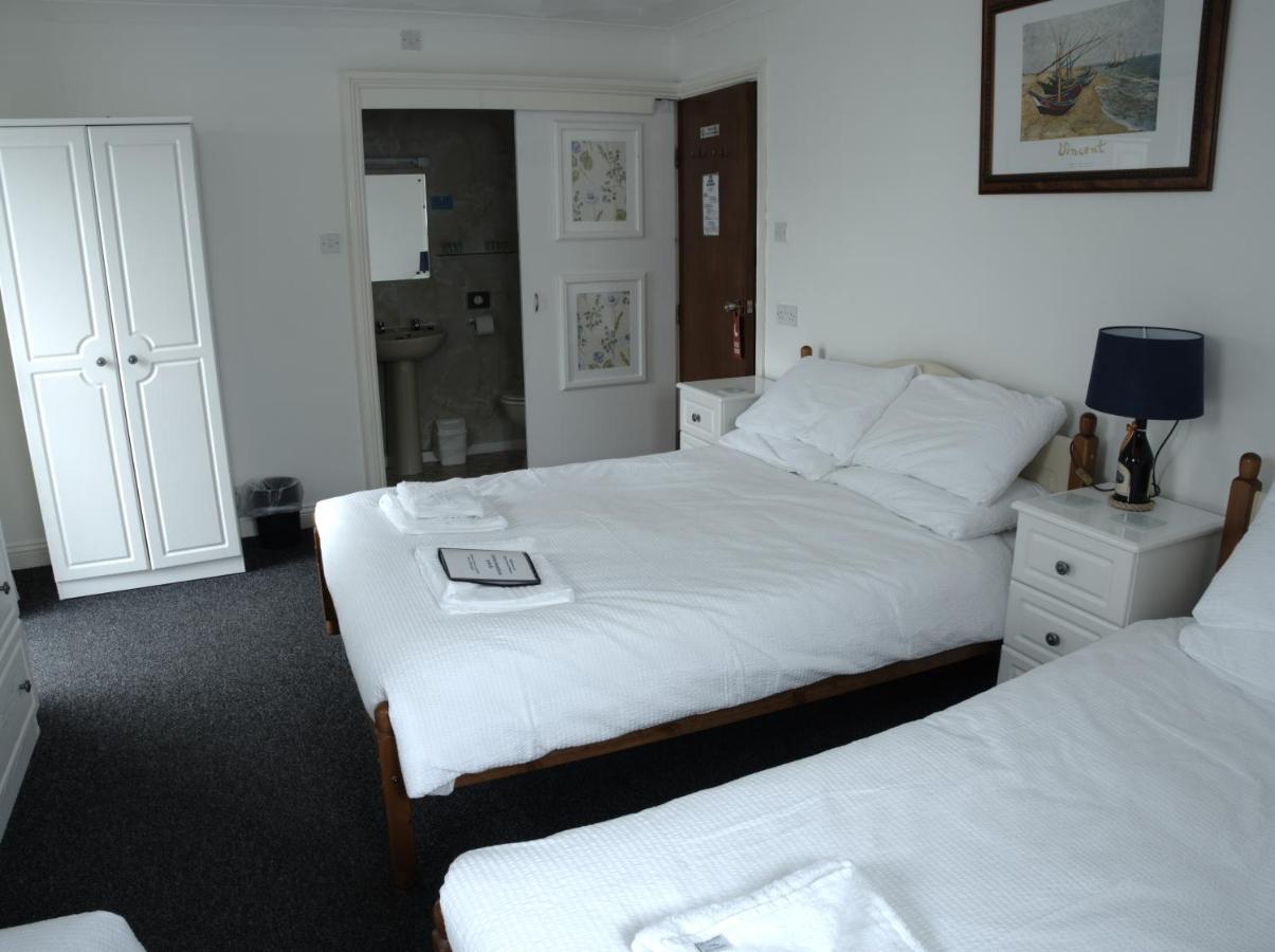Elnor Guest House Лискард Екстериор снимка