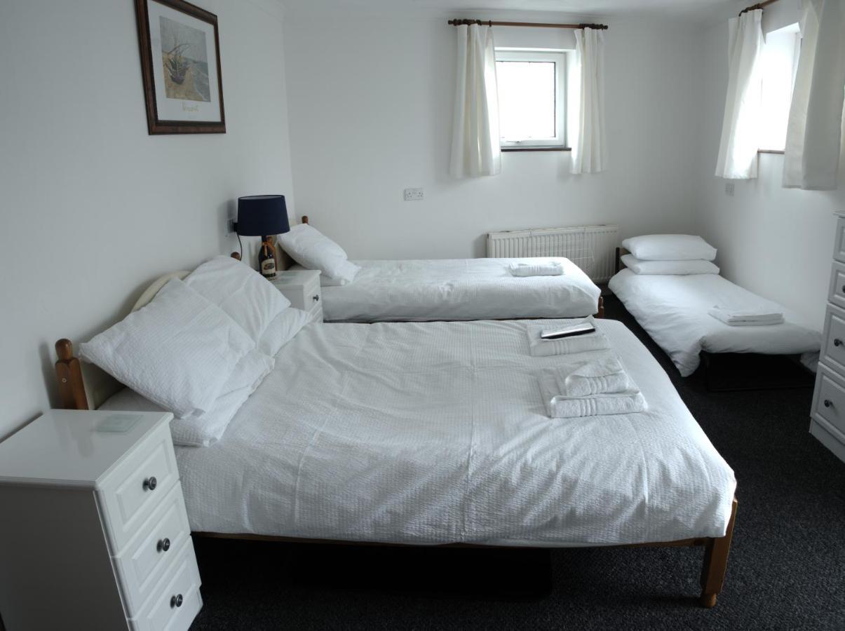Elnor Guest House Лискард Екстериор снимка